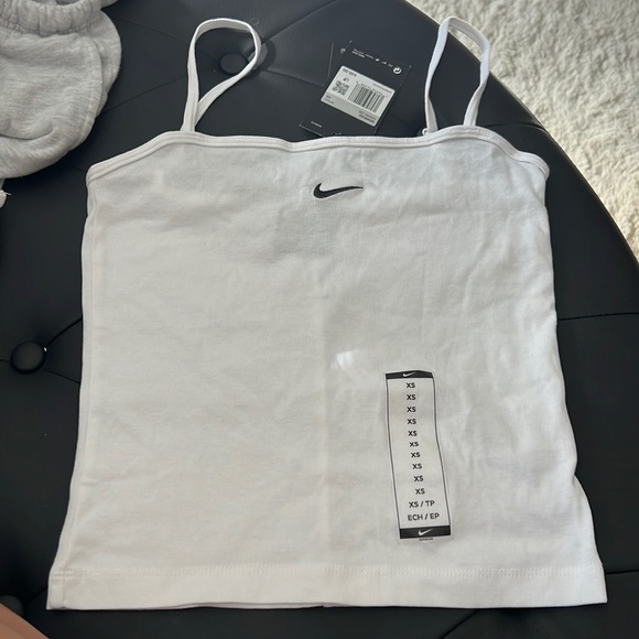 Nike Tops - Nike tank top